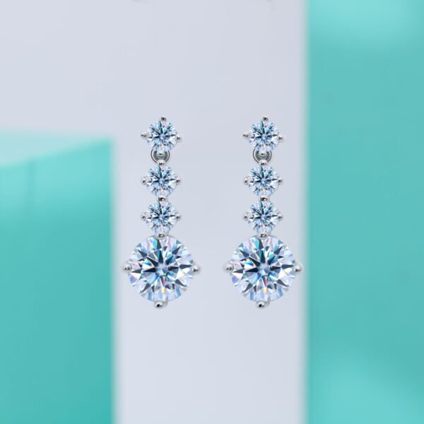S925 Sterling Silver Moissanite "Beating Heart" Circular Earrings for Women - Image 3