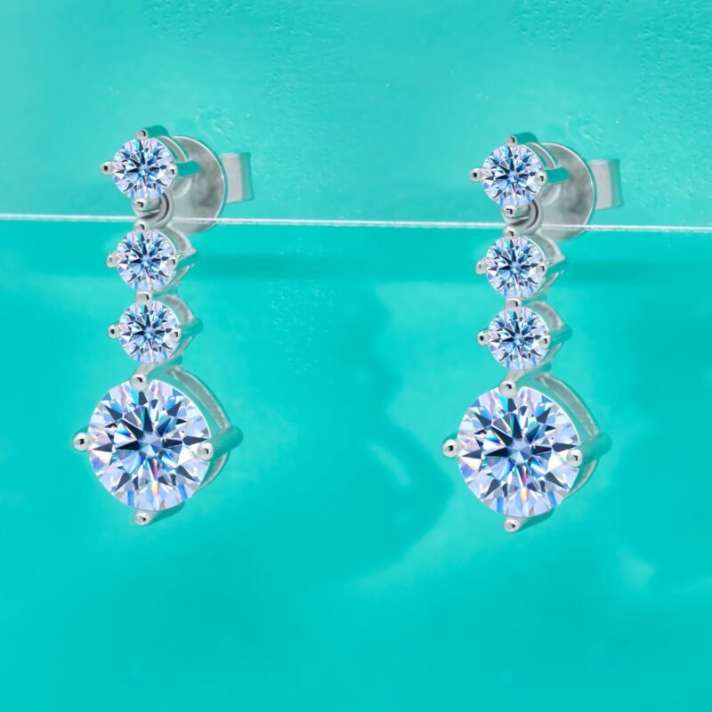 S925 Sterling Silver Moissanite "Beating Heart" Circular Earrings for Women