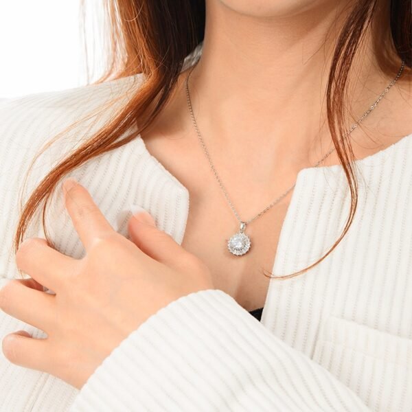 Delicate Flower Pendant Necklace in 925 Silver with Moissanite | Minimalist Collar Chain - Image 6